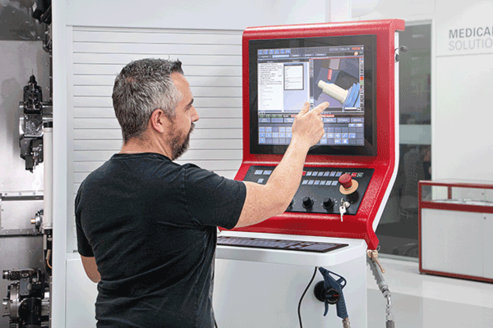 TRAUB Maschinenschulung in der INDEX Academy