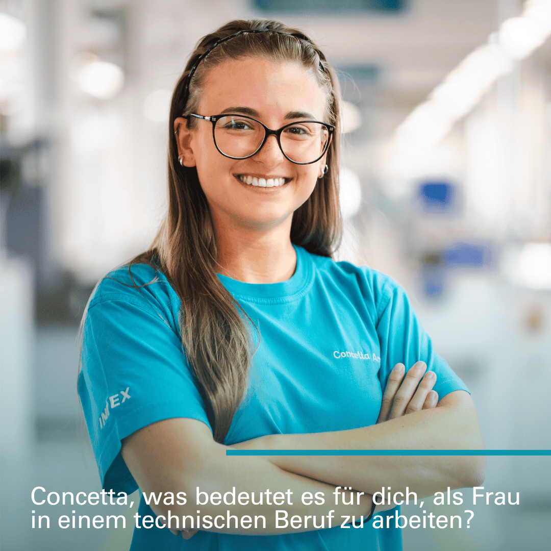 Azubi Concetta in Lehrwerkstatt, wird gefragt was es bedeutet als Frau in einem technischen Beruf zu arbeiten